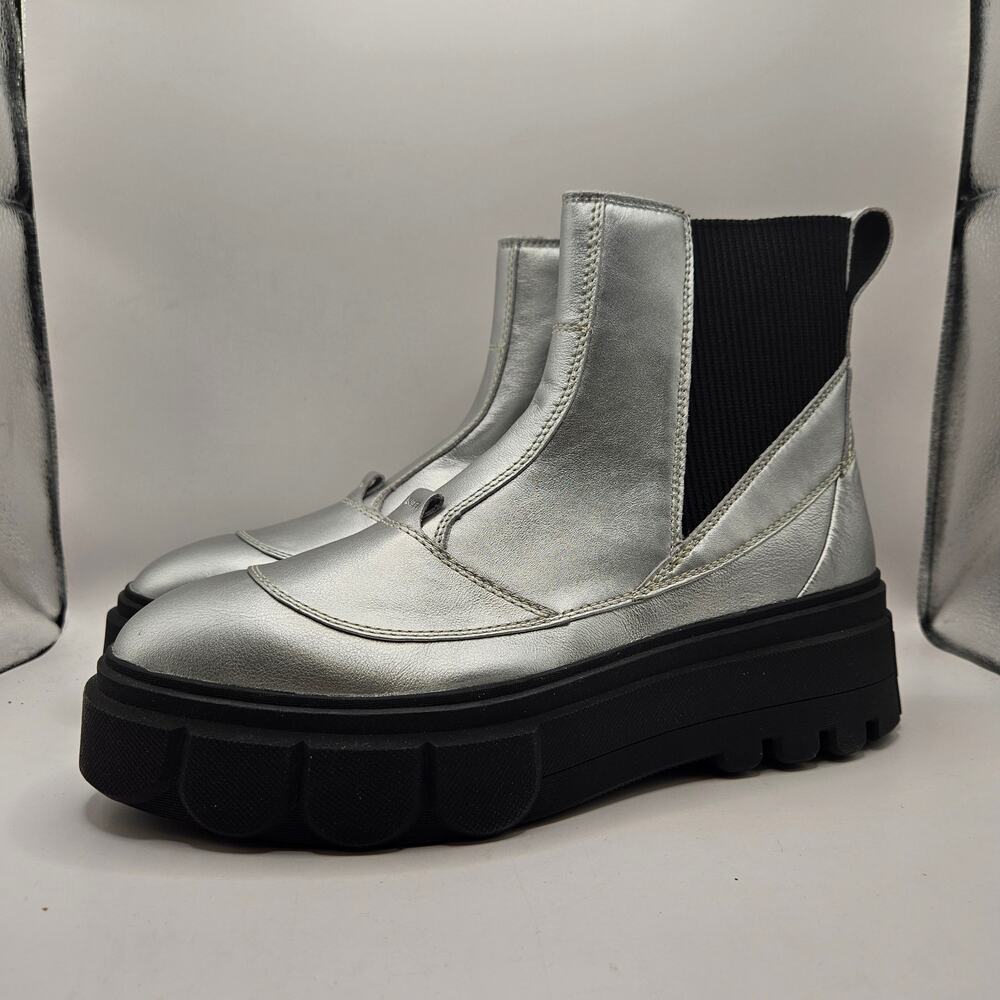 SOREL WOMEN'S 12 CARIBOU X BOOT CHELSEA SILVER BLACK NIB NL5014-034
